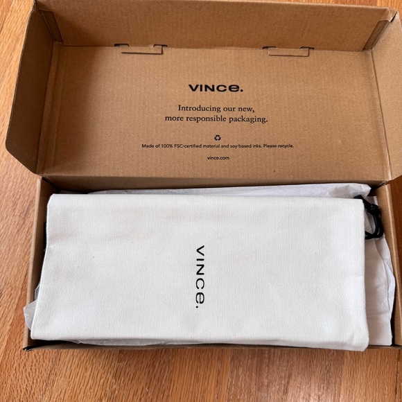 Vince Leah Sequined Ballet Flats Birch Sand EU 38 US 7.5 NWT - Picture 11 of 14